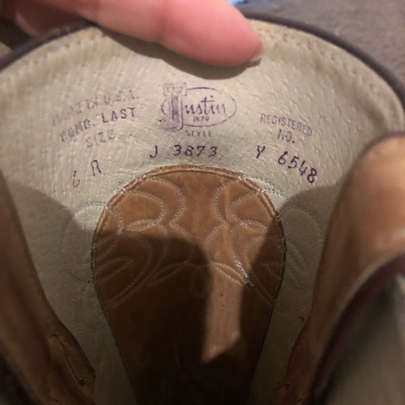 Justin 1879 Cowgirl Boots - Picture 7 of 8